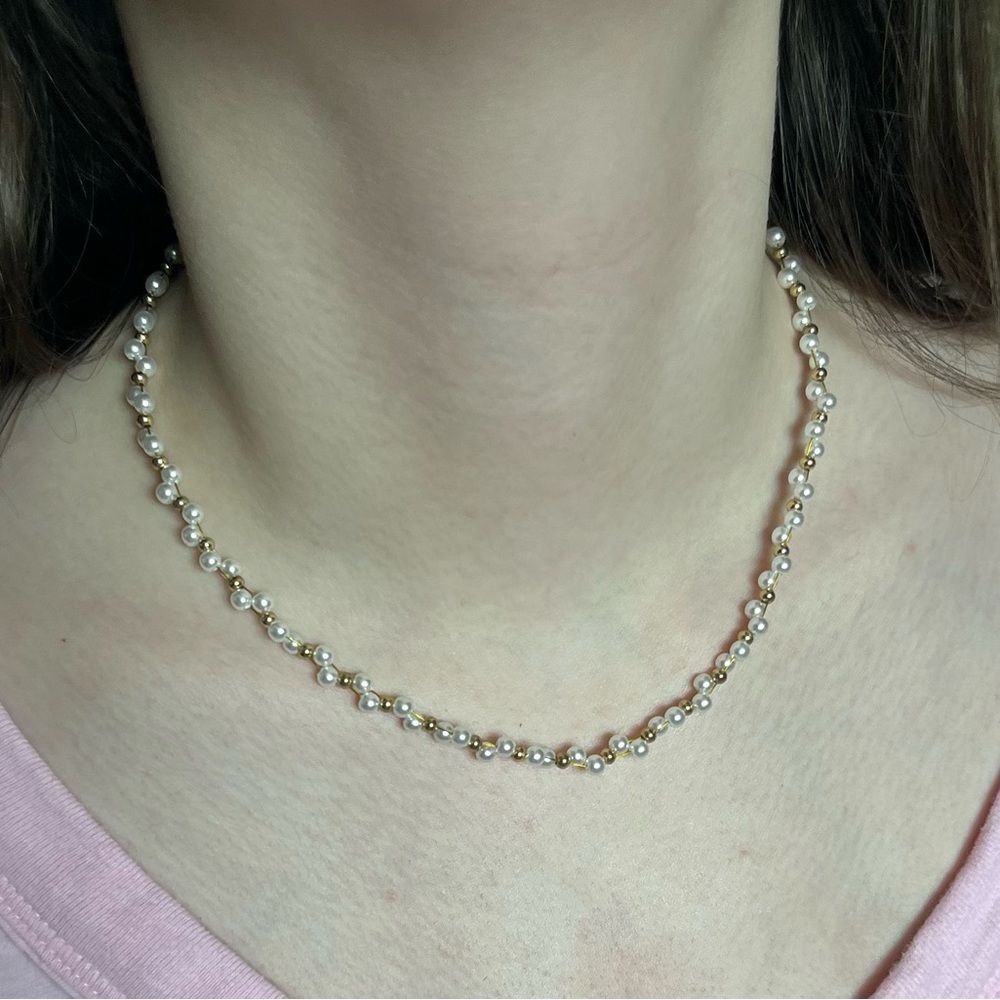 Elegant Pearl Necklace